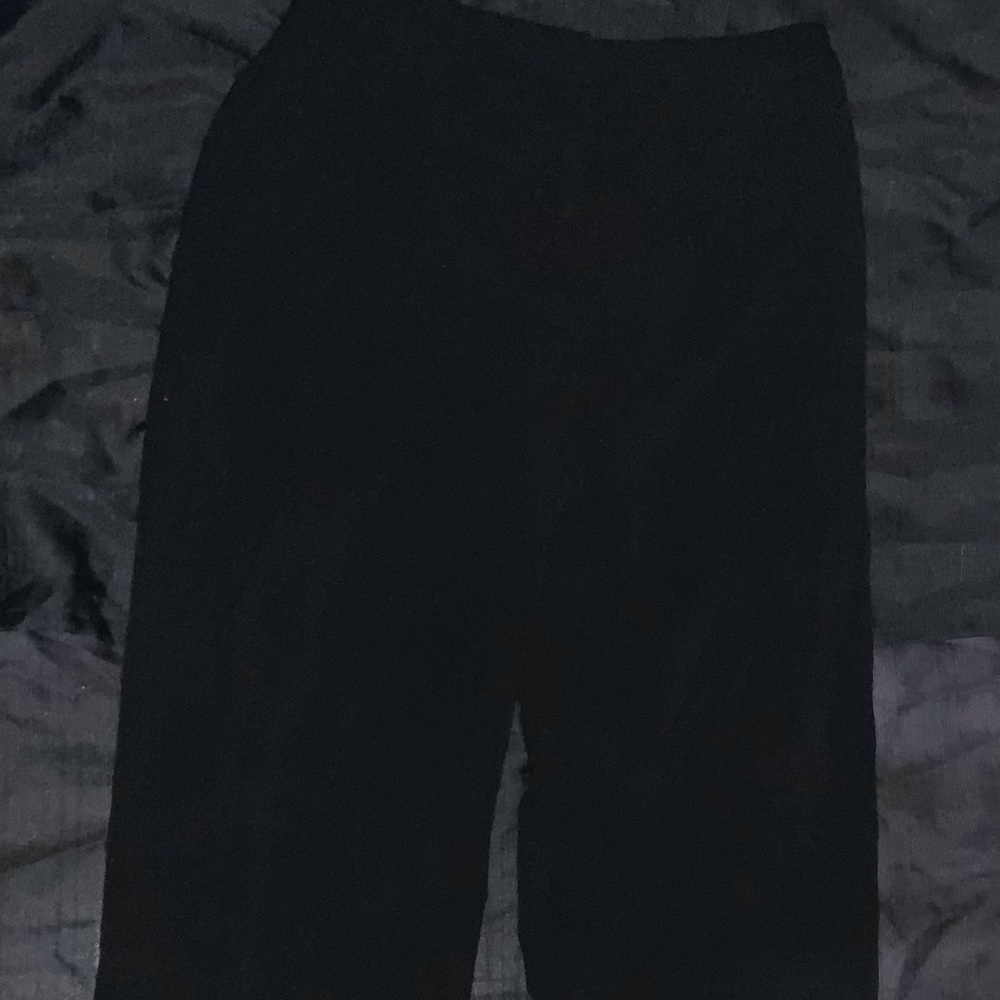 212 Collection “classic fit” black straight leg pants, size 4 short
